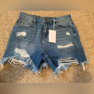 NWT Cello Jean shorts